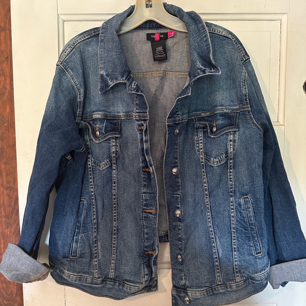 EUC Torrid jean jacket